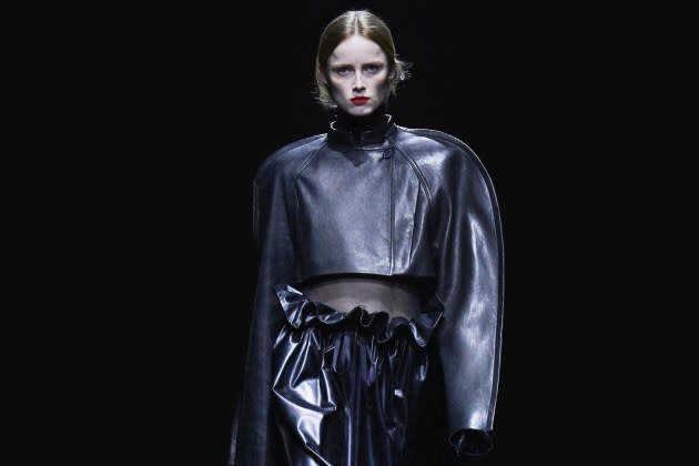 Khaite Fall 2024 Ready-to-Wear: Learning to Sit With the Darkness and ...