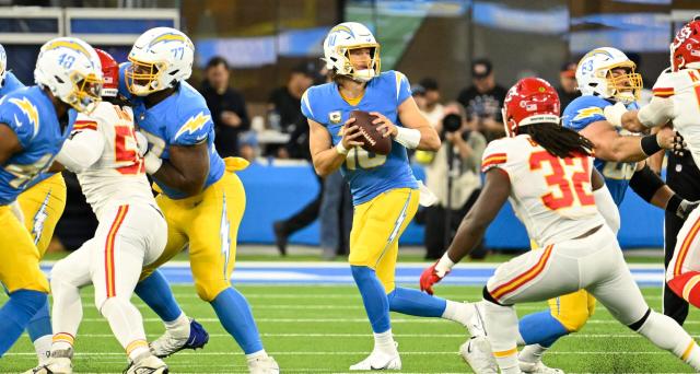 Chargers' 2022 season in review: Assessing the play of Los Angeles'  offensive line