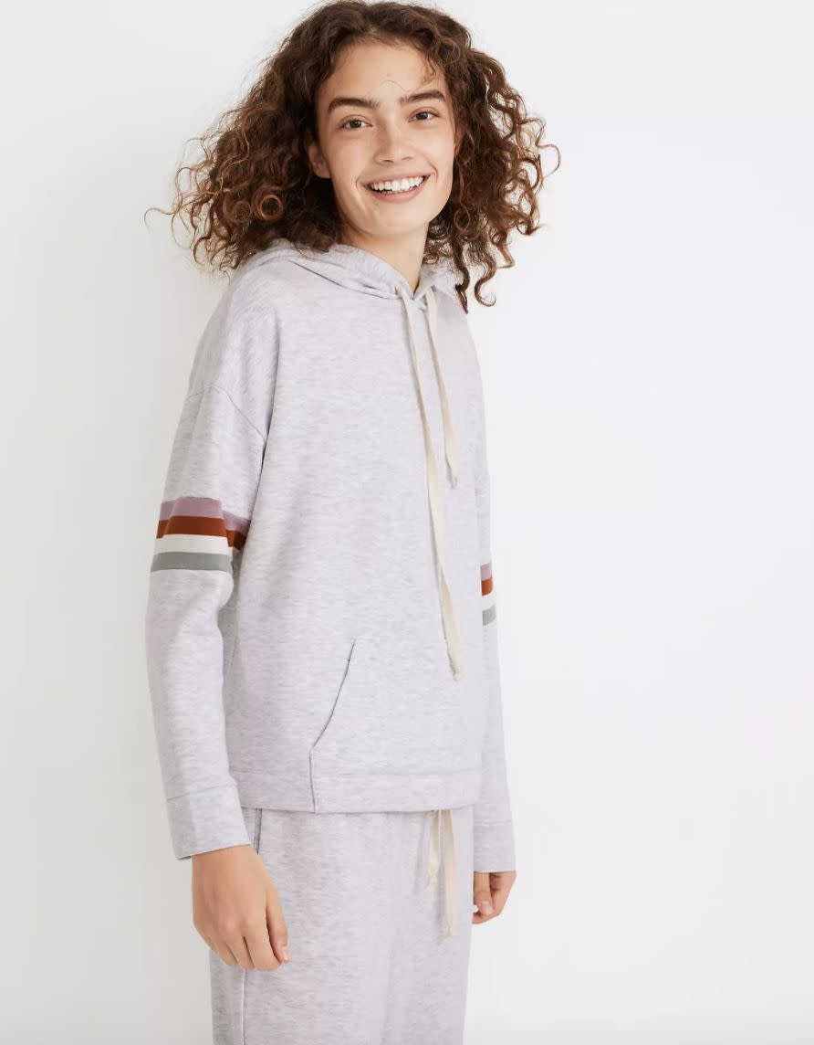 <a href="https://fave.co/3kgbCg5" target="_blank" rel="noopener noreferrer">Find it for $80 at Madewell</a>.