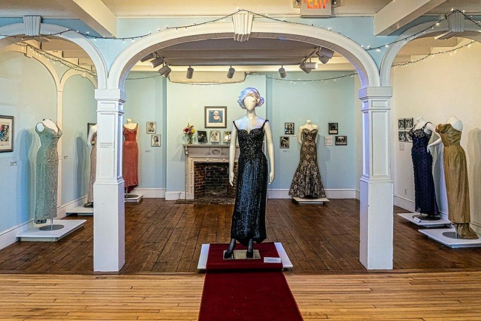 Over 30 performance gowns exclusively selected from the private collection of Jane Morgan, an internationally-known stage and screen star in entertainment’s Golden Age, debuted at the Brick Store Museum in February 2022. The exhibition, titled “Jane Morgan: In My Style,” will run through May 21.