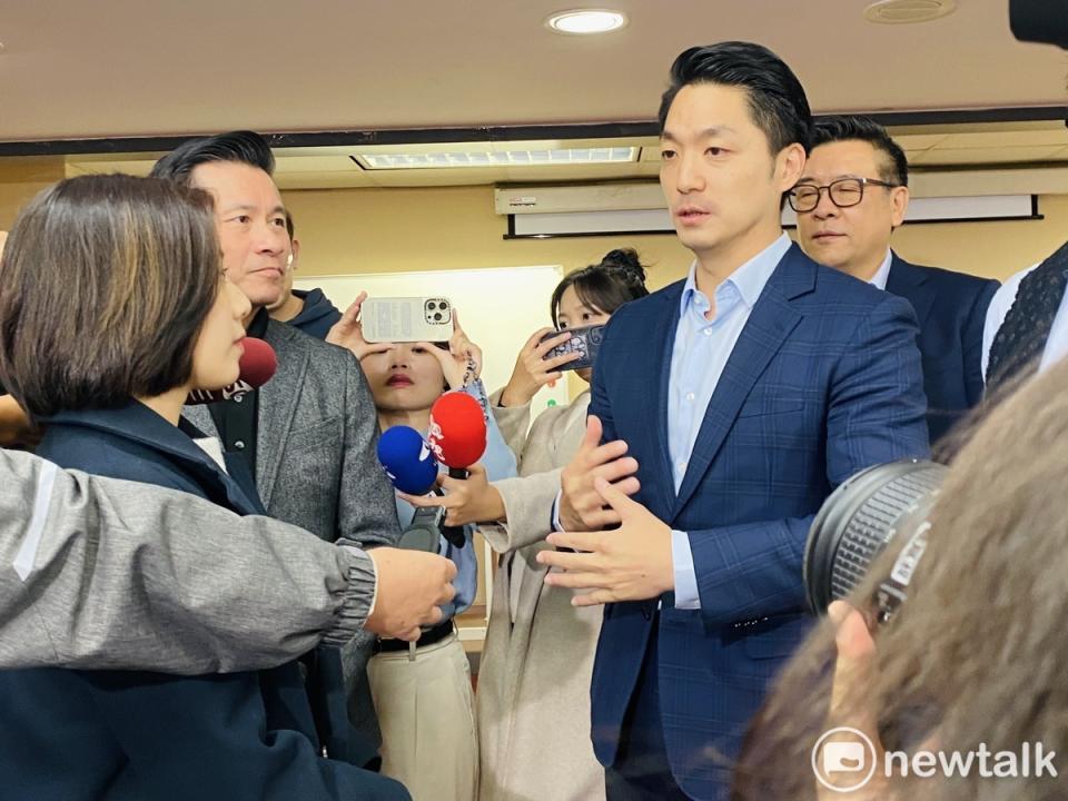 民眾黨台北市議員黃瀞瑩向台北市長蔣萬安抗議路權遭駁回一事。   圖：周煊惠 / 攝