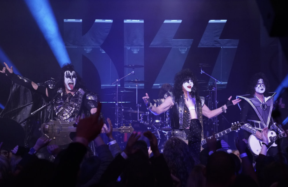 KISS' Paul Stanley and Gene Simmons weigh in whether they'd welcome back the band's former members.