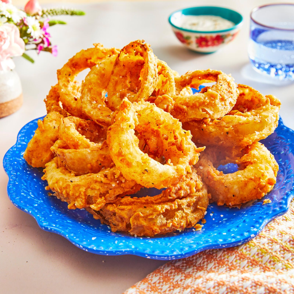 best burger toppings onion rings