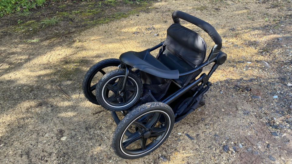 Hauck Runner 2 stroller: folded up