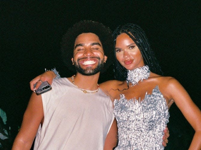 A man and a woman posing for a selfie in Rio de Janeiro Brazil freelancer photo