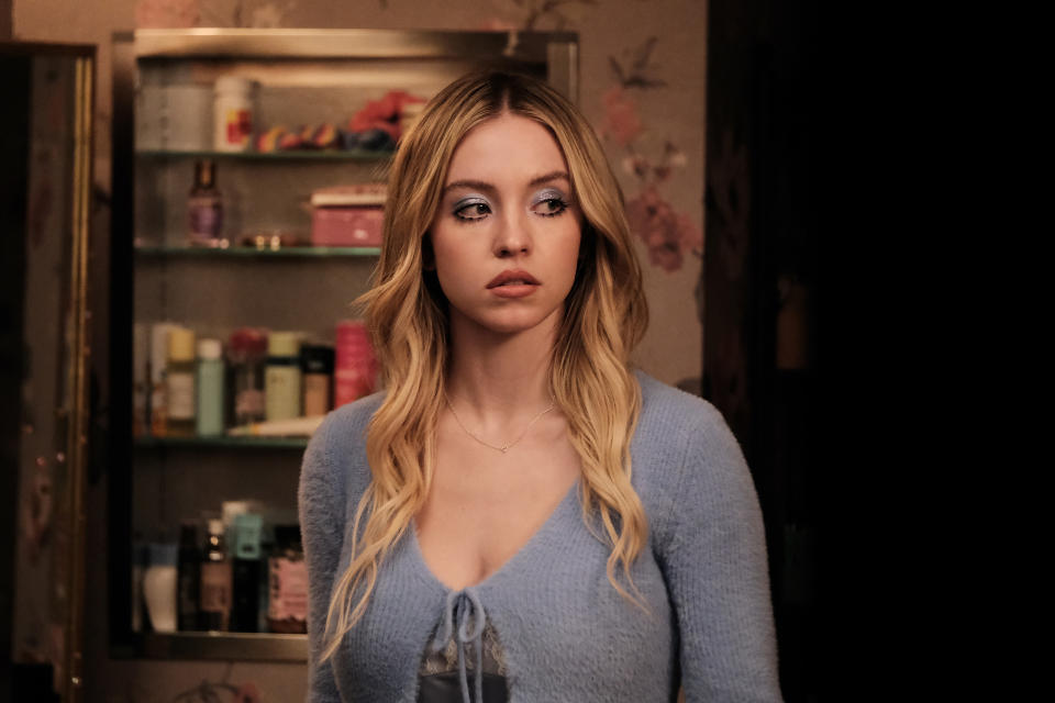 En esta imagen difundida por HBO, Sydney Sweeney en una escena de "Euphoria". (HBO vía AP)