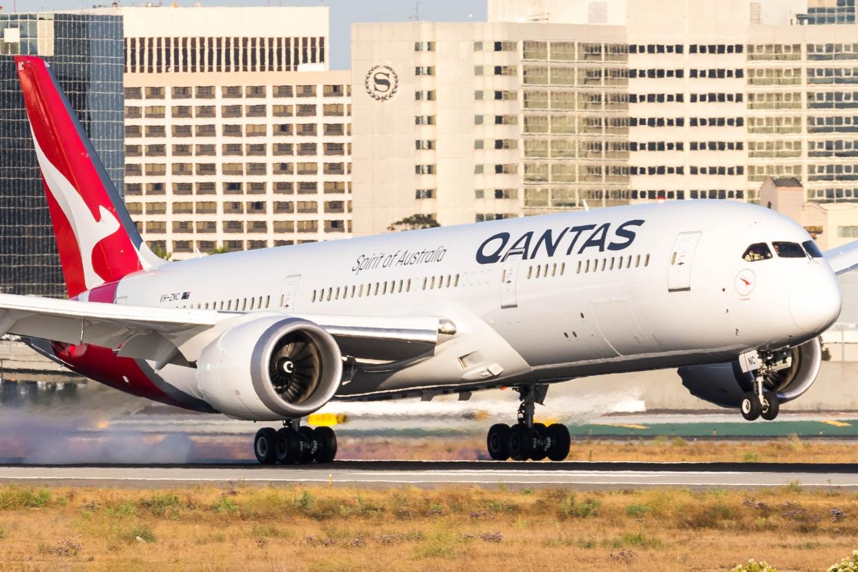 Qantas Boeing 787