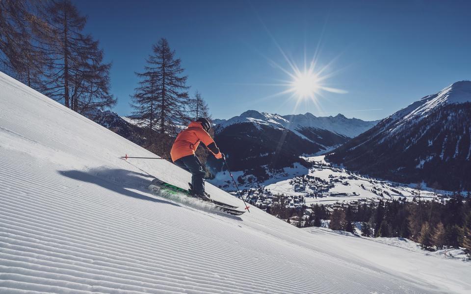 Skiier - Johannes Hüchelheim