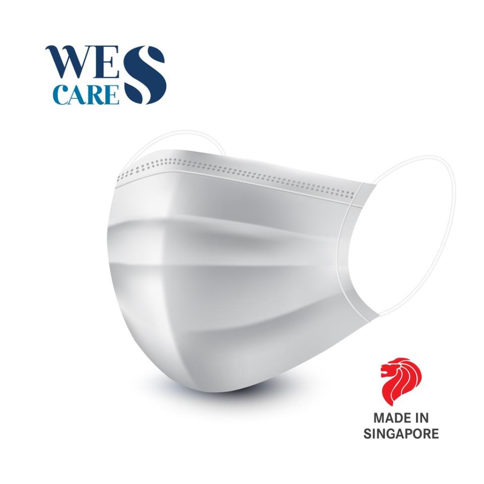 [100 Pcs] 3 Ply Premium Surgical Face Masks (Lily White) BFE 99.9% UV Sterilised. (Photo: Shopee SG)