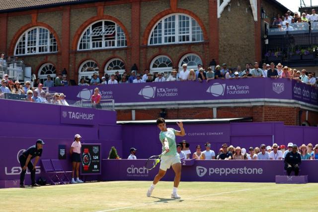 HIGHLIGHTS: A. de Minaur def. A. Murray; Cinch Championships 1R