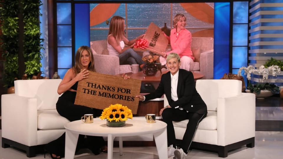 Jennifer Aniston and Ellen DeGeneres on the final episode of 