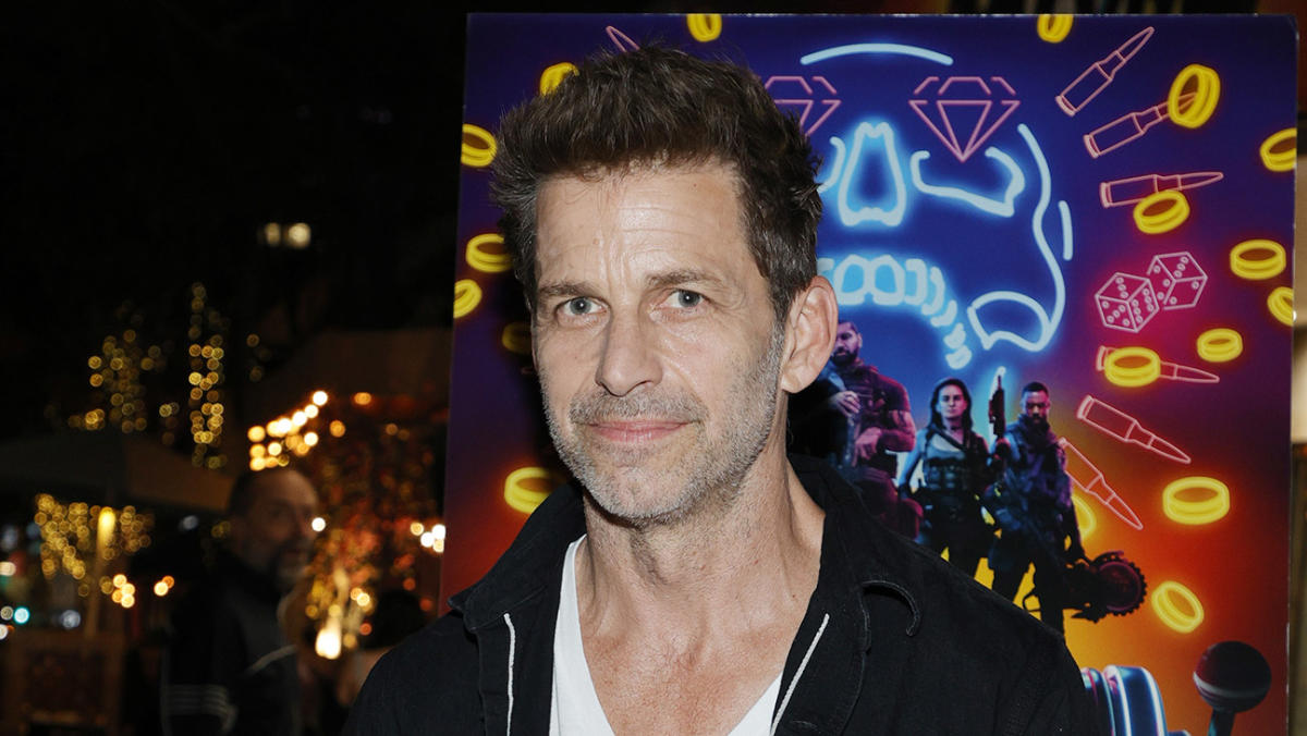 Zack Snyder Explains Why 'Rebel Moon' Needs a Director's Cut – The  Hollywood Reporter