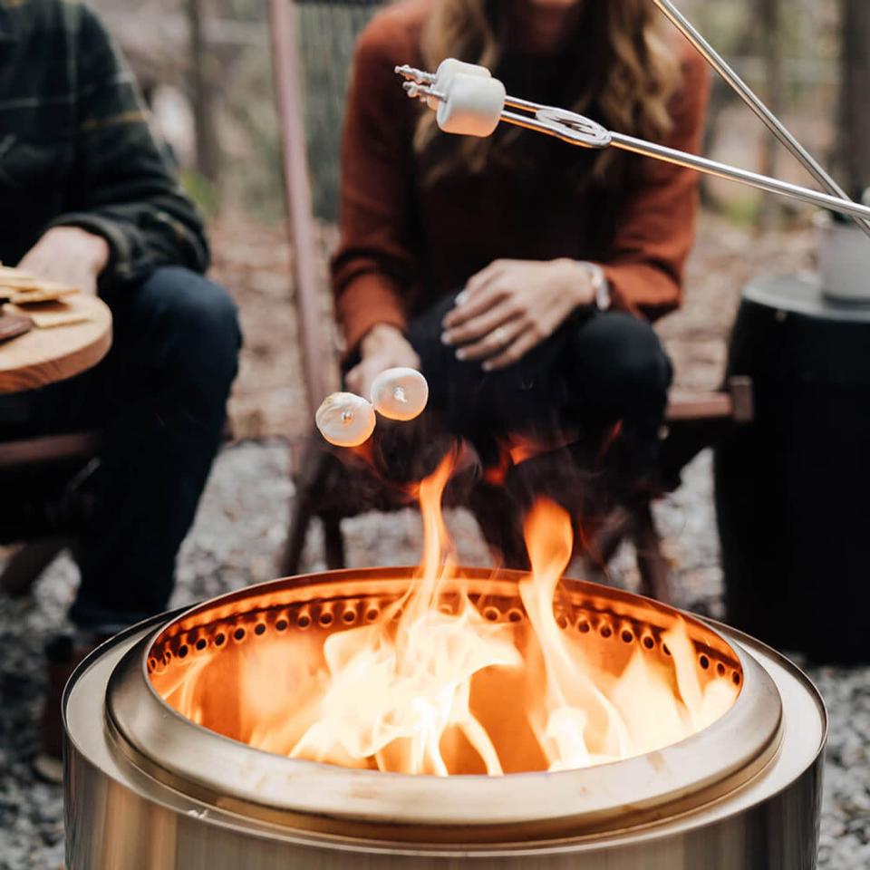 <p><strong>Solo Stove</strong></p><p>solostove.com</p><p>Solo Stove makes some of the <a href="https://www.goodhousekeeping.com/home-products/g36014739/best-fire-pits/" rel="nofollow noopener" target="_blank" data-ylk="slk:best fire pits on the market" class="link ">best fire pits on the market</a>, thanks to an inventive design that burns truly smoke-free fires. During their Labor Day sale, take up to <a href="https://go.redirectingat.com?id=74968X1596630&url=https%3A%2F%2Fwww.solostove.com%2Fen-us%2Fc%2Ffire-pits&sref=https%3A%2F%2Fwww.oprahdaily.com%2Flife%2Fg41058189%2Flabor-day-home-furniture-sales-2022%2F" rel="nofollow noopener" target="_blank" data-ylk="slk:40% off fire pits" class="link ">40% off fire pits</a>. If you're planning ahead for the holidays, it's a great <a href="https://www.goodhousekeeping.com/holidays/gift-ideas/g27116208/best-gifts-for-dads/" rel="nofollow noopener" target="_blank" data-ylk="slk:gift idea for dad" class="link ">gift idea for dad</a>!</p><p><strong>Our favorite deal:</strong> The <a href="https://go.redirectingat.com?id=74968X1596630&url=https%3A%2F%2Fwww.solostove.com%2Fen-us%2Fp%2Fsolo-stove-bonfire&sref=https%3A%2F%2Fwww.oprahdaily.com%2Flife%2Fg41058189%2Flabor-day-home-furniture-sales-2022%2F" rel="nofollow noopener" target="_blank" data-ylk="slk:Solo Stove Bonfire 2.0" class="link ">Solo Stove Bonfire 2.0</a> is Solo Stove's mid-sized fire pit, and it is 42%, or $170, off right now. The Bonfire just got a design upgrade to include a removable ashtray, which makes cleanup a breeze. It's designed to be portable (even comes with a carry bag) so you can bring it along for every fireside occasion, from staying warm around a campsite to roasting marshmallows in the backyard to cooking over an open flame.</p>