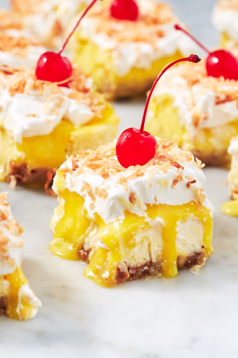 Piña Colada Cheesecake Bars