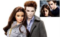 <p>Robert Pattinsons Vampir-Actionfigur Edward aus „Twilight“ ist extra blass und hat stachelige Haare (während Kristen Stewart einfach von einer brünetten Barbie ersetzt wird). <i>(Bild: Mattel/Summit)</i></p>
