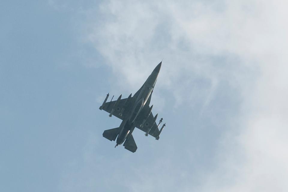 An israeli combat aircraft seen heading north on January 9, 2024 in Kfar Yehoshua, Israel.