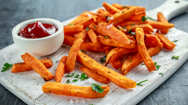 Carrot fries with ketchup