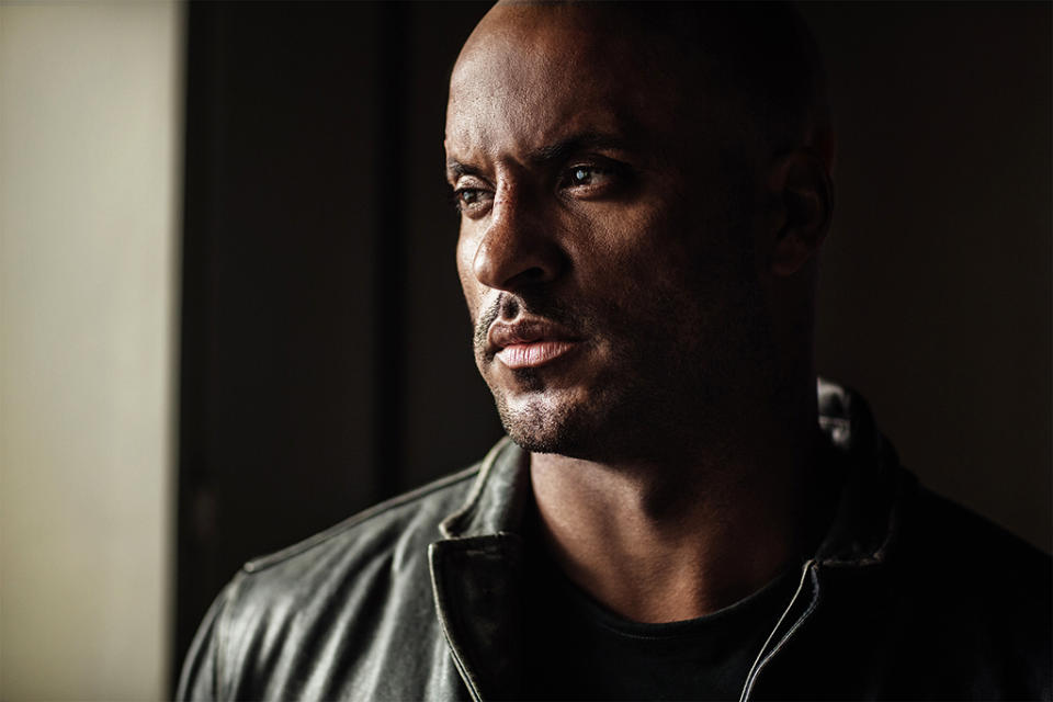 <p>Ricky Whittle as Shadow Moon in Starz’s <i>American Gods</i>.<br><br>(Photo: Starz) </p>