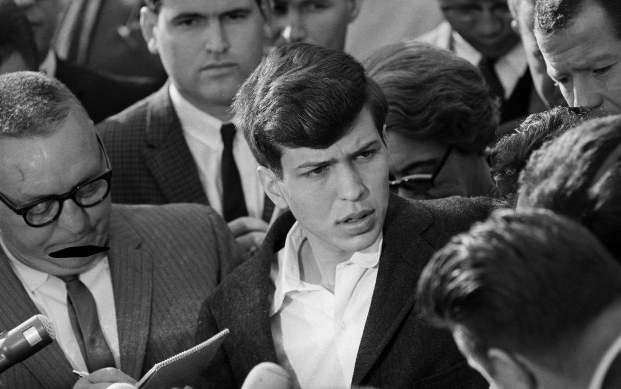 Frank Sinatra Jr speaks to the press after his release, following his 1963 kidnap - Bettmann