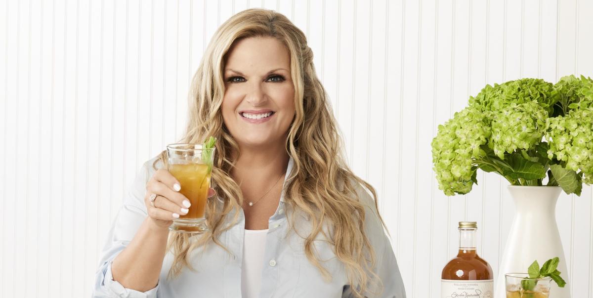 Trisha Yearwood Talks CMAs and Her New JCPenney Precious Metals Cookware