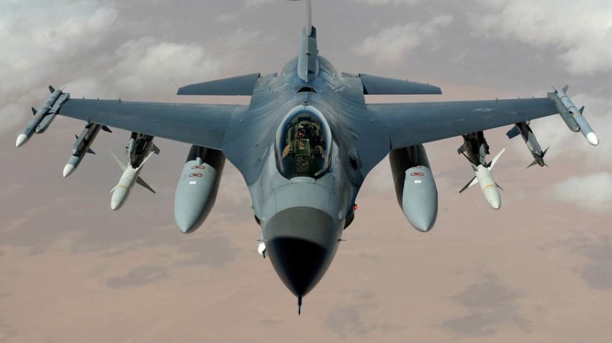 The F-16 fighter. Photo: Stocktrek Images