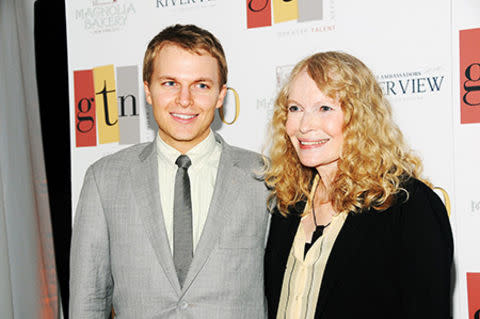 ronan farrow and mia farrow