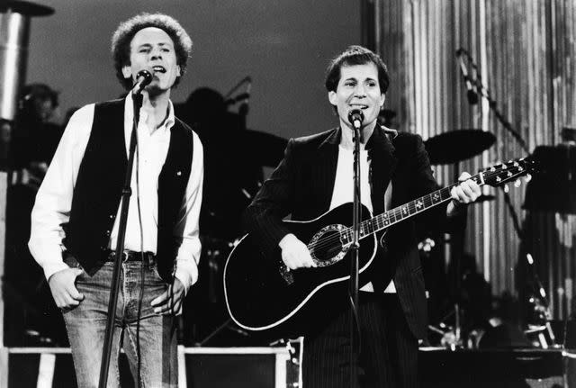 Pictorial Parade / Getty Images Simon and Garfunkel Perform in Central Park in 1981