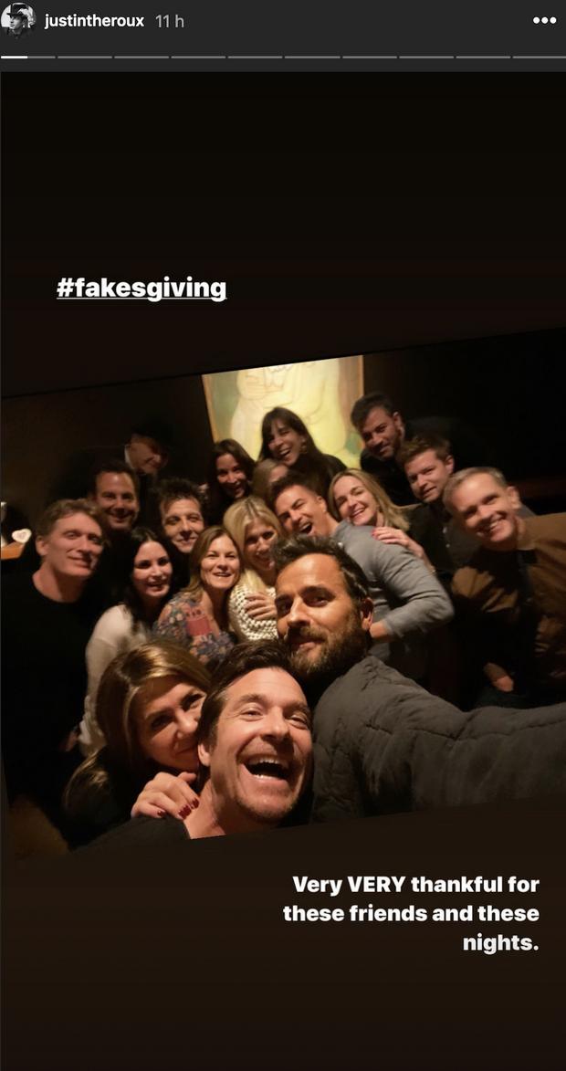 Jennifer Aniston et Justin Theroux réunis avec leurs amis pour Thanksgiving le 28 novembre 2019