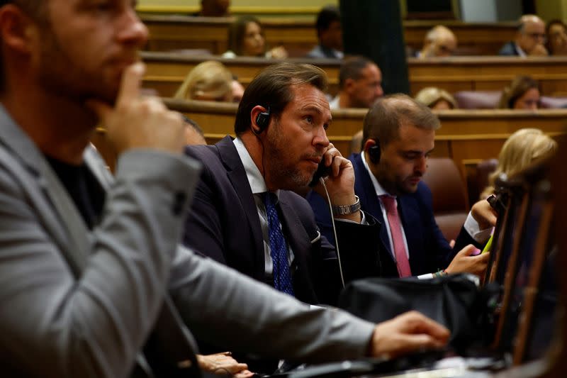 First plenary session at Spain's Parliament with simultaneous translation in co-official languages