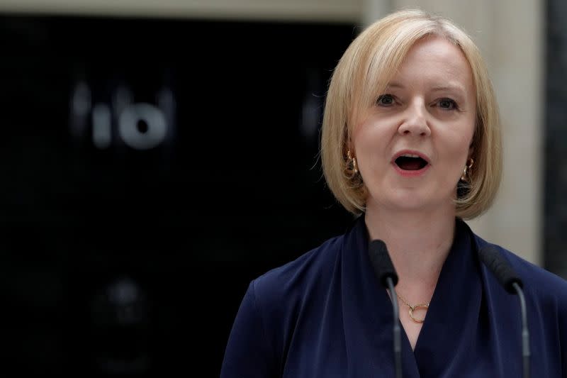 ▲英國首相特拉斯（Liz Truss）上任短短40天就於20日閃電請辭，卻仍能領高額津貼，引發反對派不滿。資料照。（圖／美聯社／達志影像）