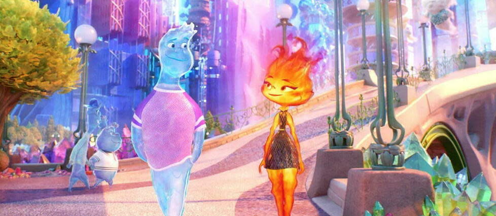 Alors qu’elle apprend à dompter un tempérament de feu, Flam fait la rencontre de Flack, un « aquatique », garçon sentimental, drôle malgré lui, plutôt suiveur dans l’âme.  - Credit:Disney