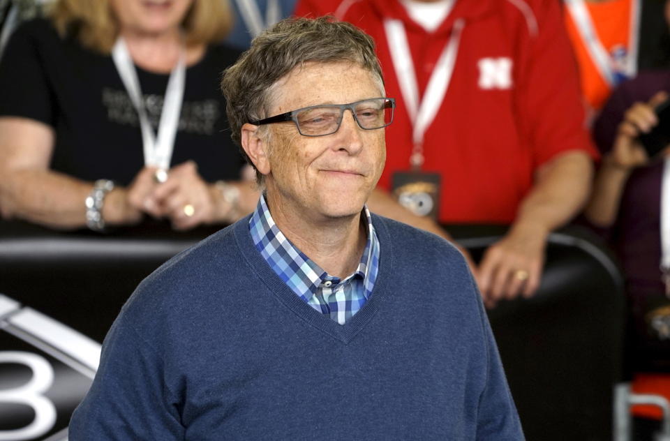 Microsoft co-founder Bill Gates reacts after hitting as he plays table tennis during the Berkshire Hathaway annual meeting weekend in Omaha, Nebraska May 3, 2015. More than 40,000 Berkshire Hathaway shareholders poured into Omaha this weekend to celebrate Berkshire Hathaway CEO Warren Buffett's 50th anniversary running the company, at what the world's third-richest person calls Woodstock for Capitalists. REUTERS/Rick Wilking