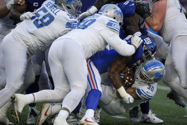 Detroit Lions defense, Williams historic day extends winning streak to 3