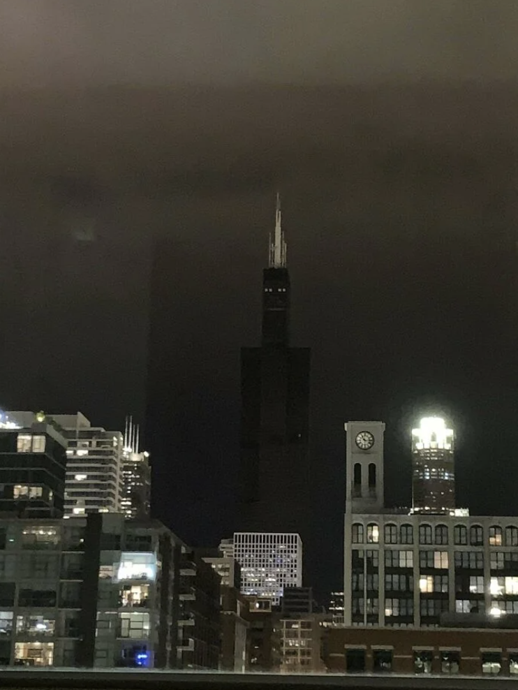 Sears tower during a blackout