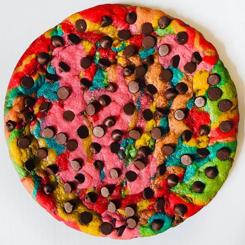 <p><a href="https://go.redirectingat.com?id=74968X1596630&url=https%3A%2F%2Fwww.goldbelly.com%2Fbaked-in-color%2Frainbow-chocolate-chip-cookie-cake&sref=https%3A%2F%2Fwww.womansday.com%2Ffood-recipes%2Ffood-drinks%2Fg2046%2Ffood-gifts%2F" rel="nofollow noopener" target="_blank" data-ylk="slk:Shop Now;elm:context_link;itc:0;sec:content-canvas" class="link ">Shop Now</a></p><p>Rainbow Chocolate Chip Cookie Cake</p><p>goldbelly.com</p><p>$65.95</p><span class="copyright">Baked in Color</span>