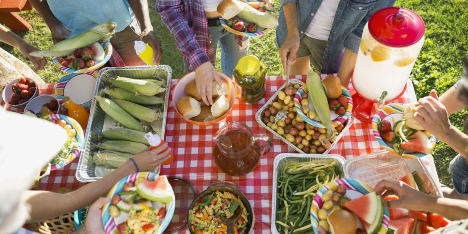 Plan the perfect picnic.