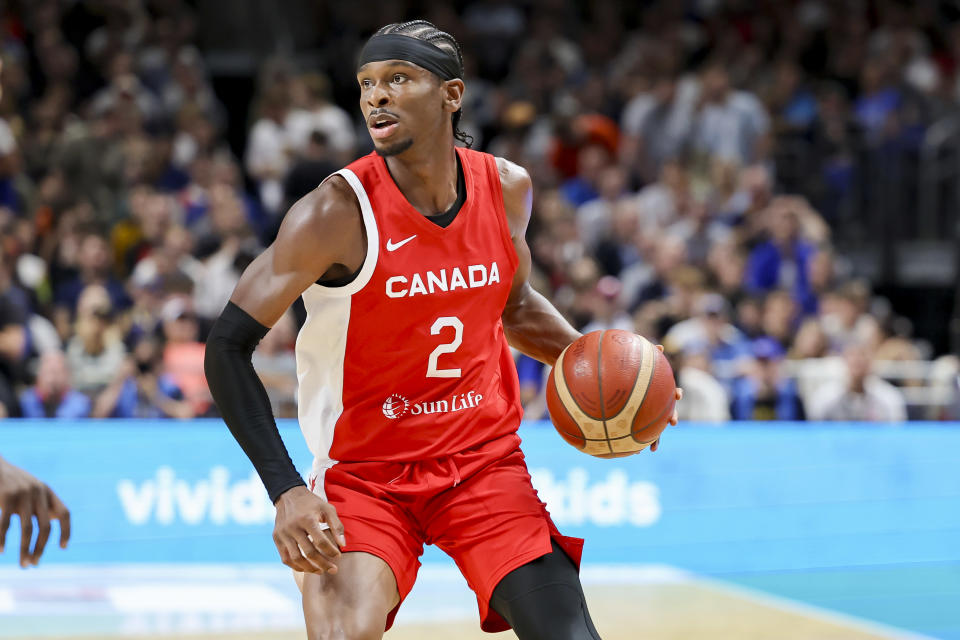 Shai Gilgeous-Alexander代表加拿大出戰本屆世界盃籃球賽。（Photo by Marco Steinbrenner/DeFodi Images via Getty Images）