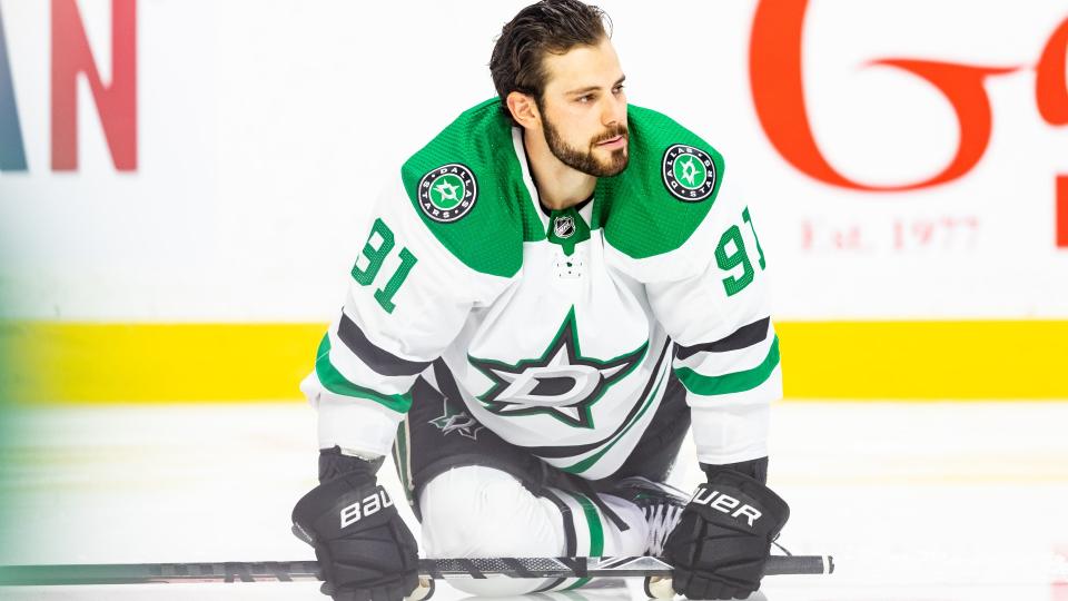 Tyler Seguin warms up before the game between the Dallas Stars and Ottawa Senators. (Getty)