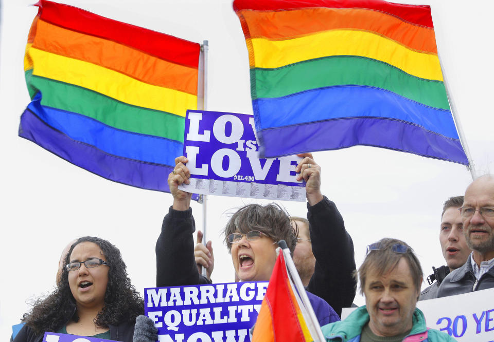 Illinois became the 16th state to legalize gay marriage, with the House <a href="http://www.huffingtonpost.com/2013/11/05/illinois-gay-marriage_n_4220793.html" target="_blank">having passed the bill on Nov. 5</a>. and Gov. Pat Quinn signing the legislation on Nov. 20.