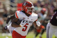 Bowling Green running back Nick Mosley (5) runs for a first down against Mississippi State during the first half of an NCAA college football game in Starkville, Miss., Saturday, Sept. 24, 2022. (AP Photo/Rogelio V. Solis)