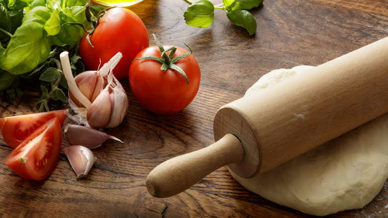 pizza sauce ingredients and pizza dough