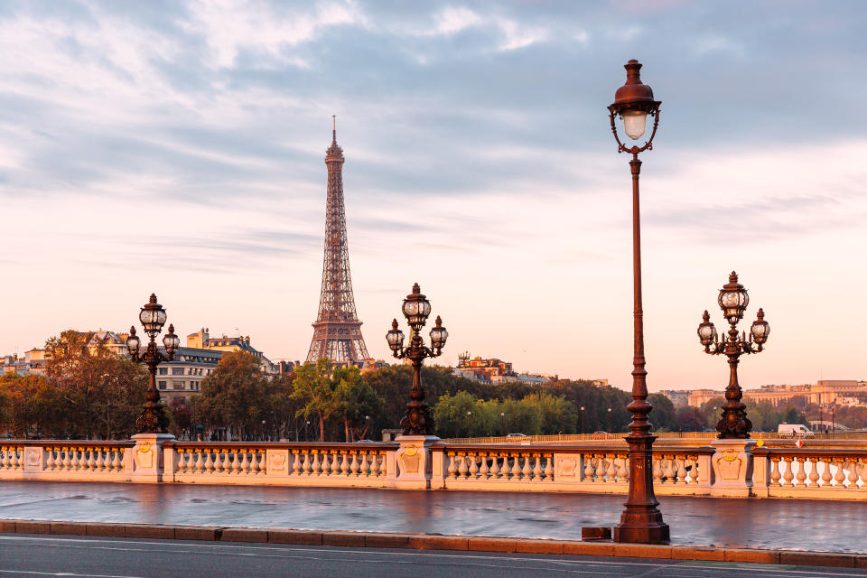 Mit dem Eiffelturm und wunderschönen Bauwerken allerorten ist Paris nicht nur für Japaner*innen ein Sehnsuchtsort. (Foto: Getty)