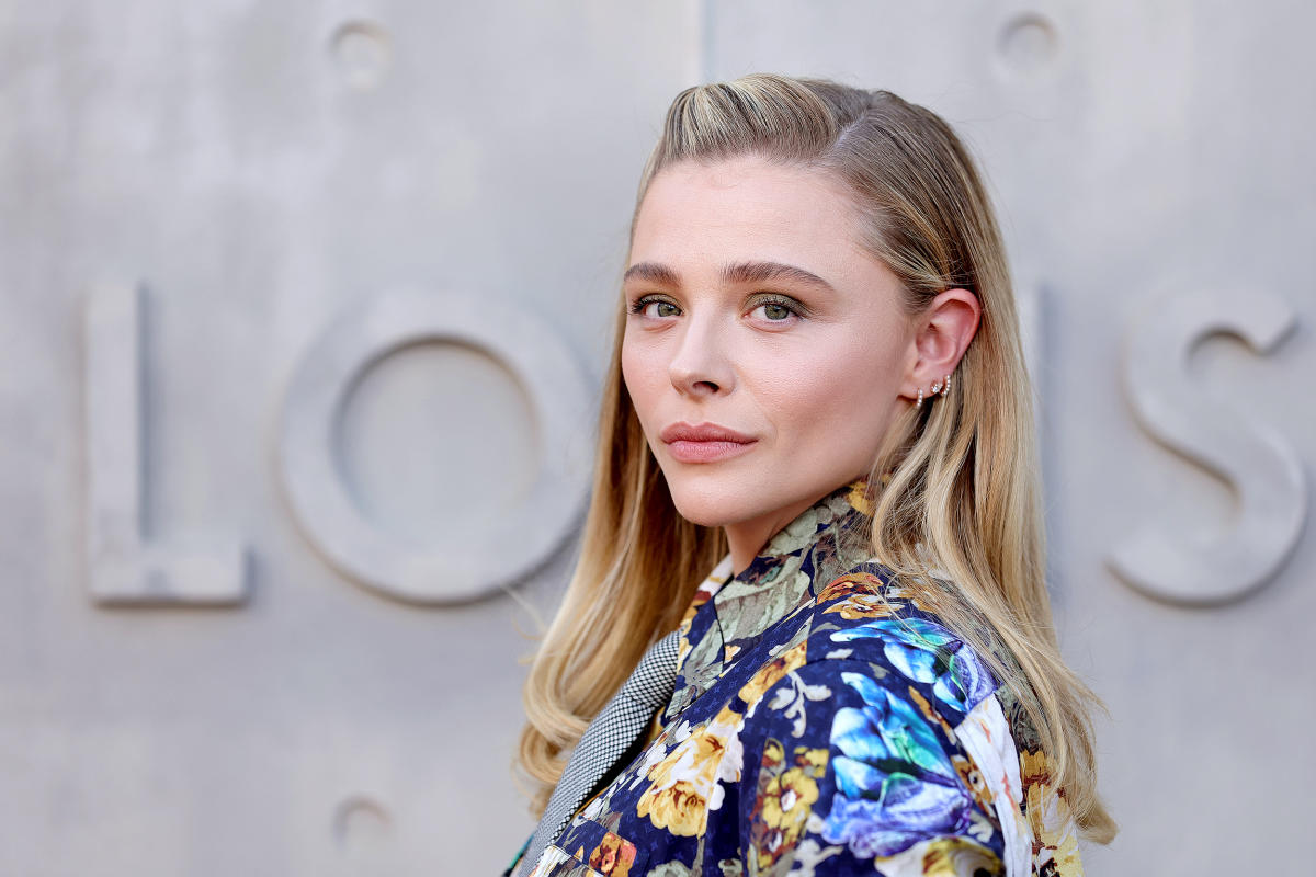 Chloë Grace Moretz on fame and social media: “I basically became a recluse”