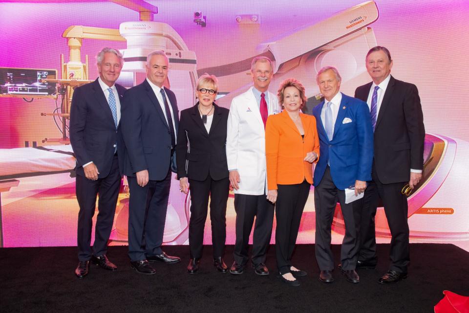 Eisenhower Chairman of the Board Greg Renker, Marty Massiello, Sally Berger, Alan Williamson, MD, Joyce Brandman, Eisenhower Foundation President Michael Landes, and Aubrey Serfling