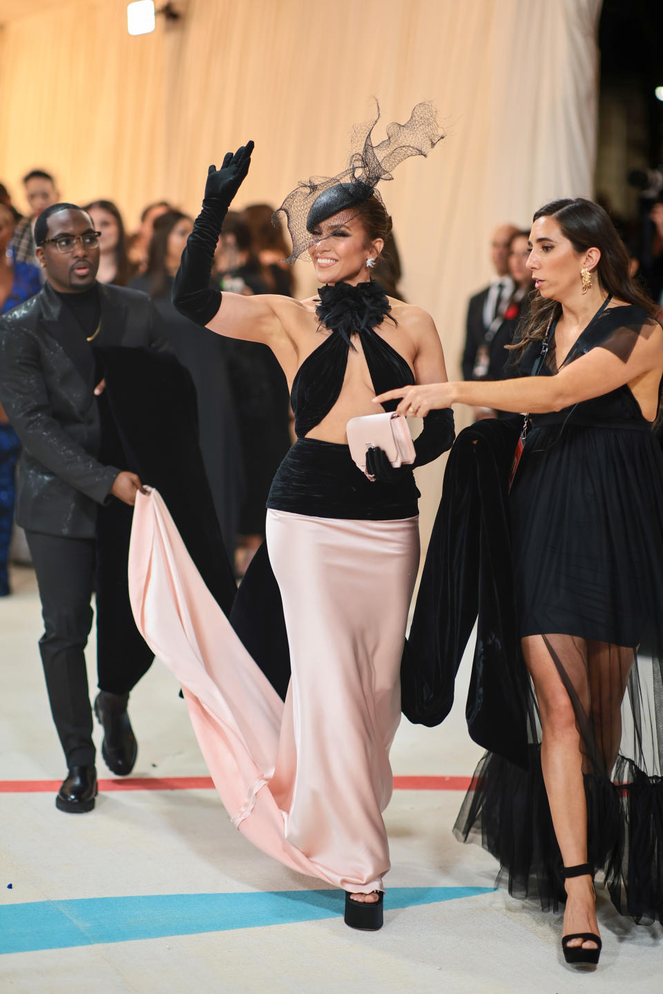 NEW YORK, NEW YORK - MAY 01: Jennifer Lopez attends The 2023 Met Gala Celebrating 