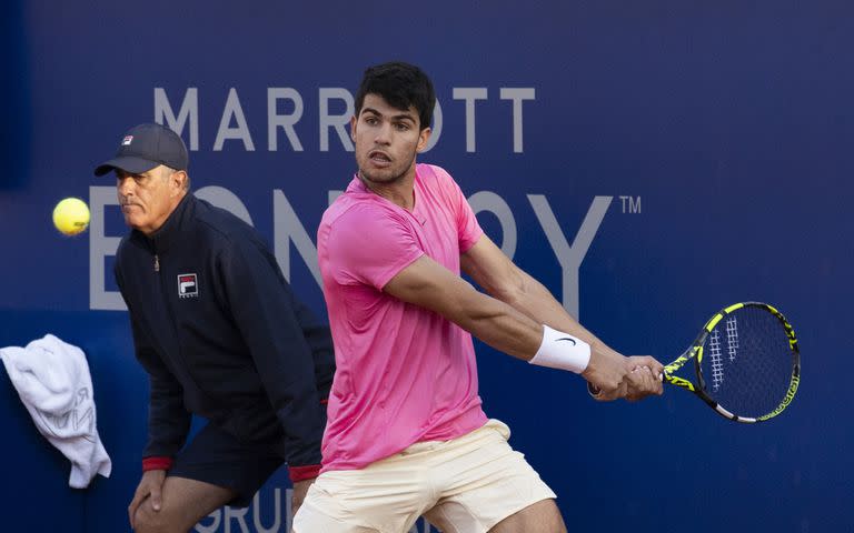 El murciano Alcaraz no encontró demasiados inconvenientes por parte de Zapata Miralles y es finalista del Argentina Open.