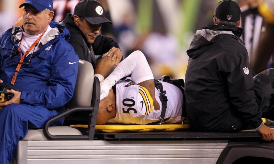 Ryan Shazier is carted off the field after his injury on Monday