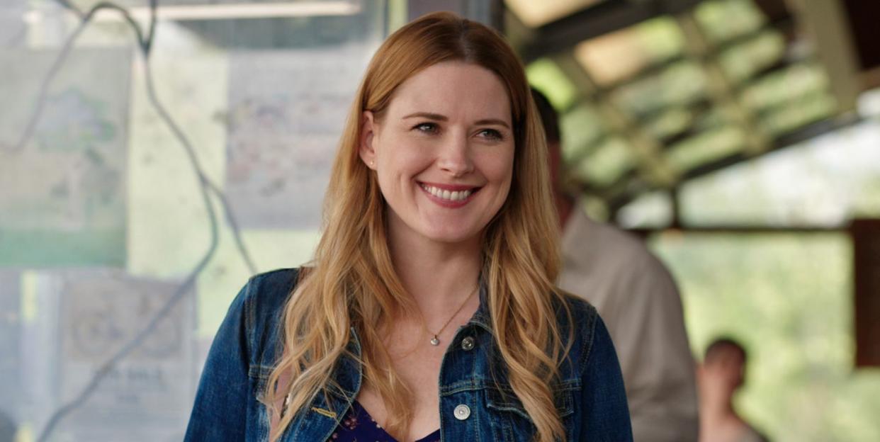 alexandra breckenridge as mel monroe, virgin river season 4