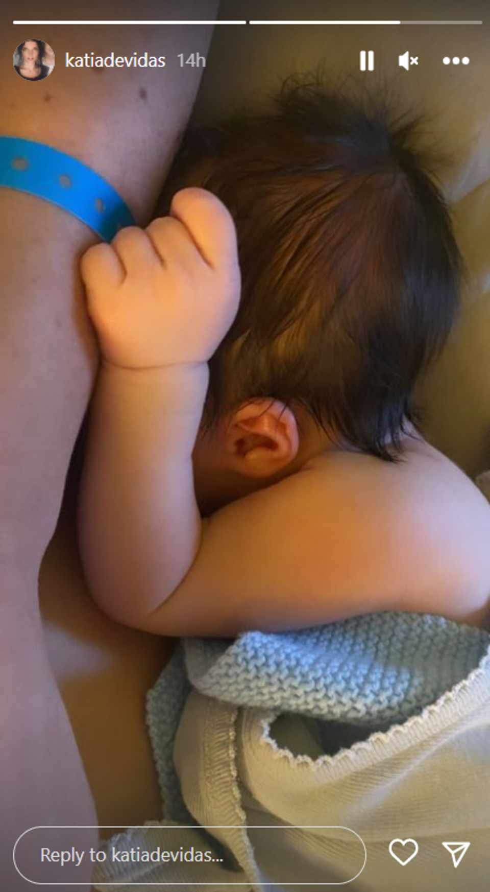 Another image gave fans a glimpse of the baby’s full head of hair (Instagram)