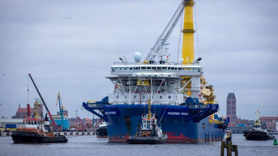 Ein zweites Schiff hat mit der Rohrverlegung für Nord Stream 2 begonnen.